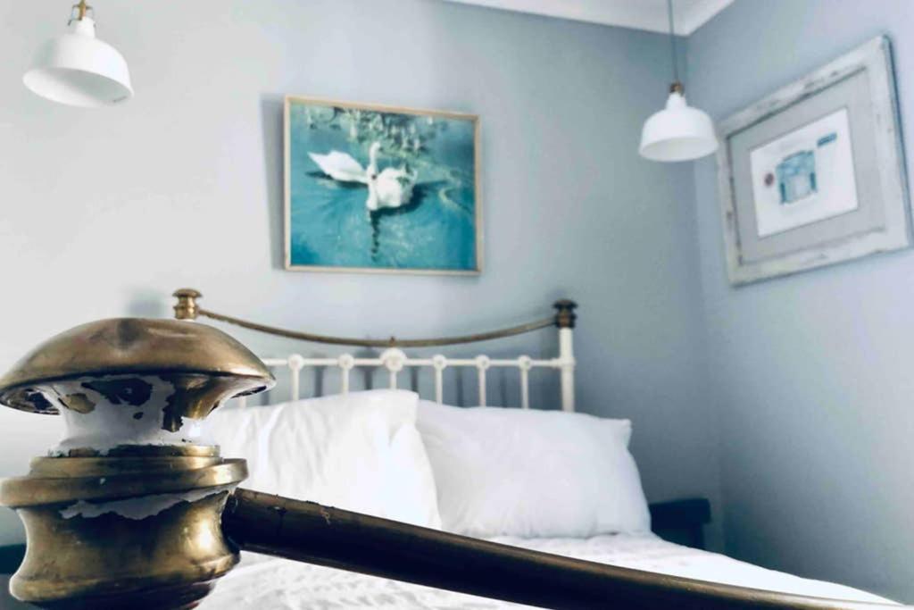 Seaside Escape - Gorgeous 2 Bed Apartment In St-Leonards-On-Sea Hastings Exterior photo